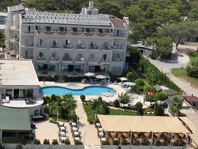 La Perla & 4*